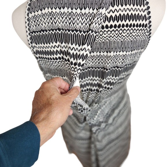 Banana Republic Factory Printed Knot Back Midi Dress Womens Large Black White - Picture 6 of 11